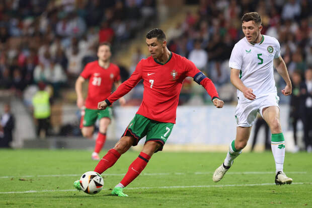 Роналду и Пепе — в стартовом составе Португалии на матч с Чехией