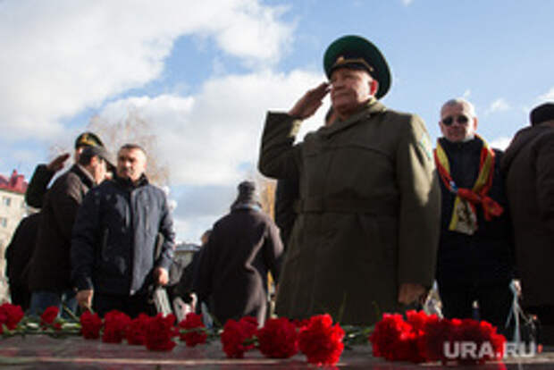 Мемориальный комплекс воинам-зауральцам, погибшим в локальных войнах после реконструкции. г. Курган