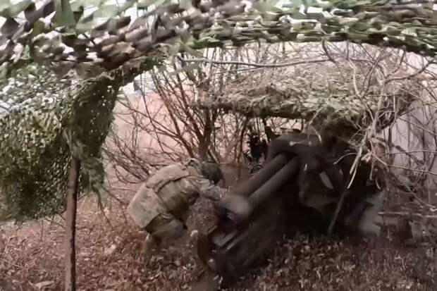 Расчёт гаубицы Д-30 мотострелкового соединения группировки войск «Центр» уничтожил опорный пункт ВСУ на Красноармейском направлении СВО