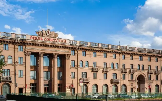 8 оригинальных отелей России