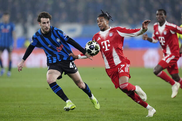 "Бавария" со счетом 6:1 обыграла "Аталанту" в первом матче 1/8 финала ЛЧ