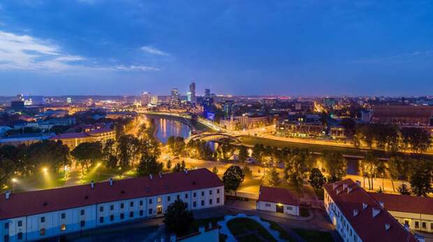 DW: Россия полностью уничтожит Вильнюс за 90 дней конфликта