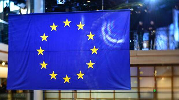 Флаг ЕС в здании Европейского парламента в Страсбурге