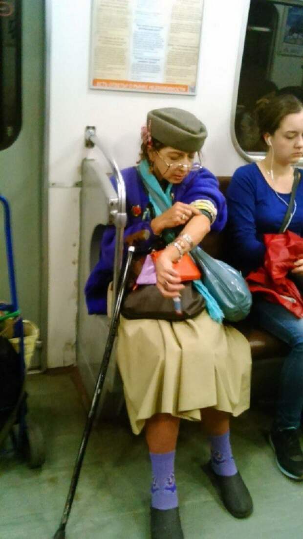 Модники и чудаки из метро