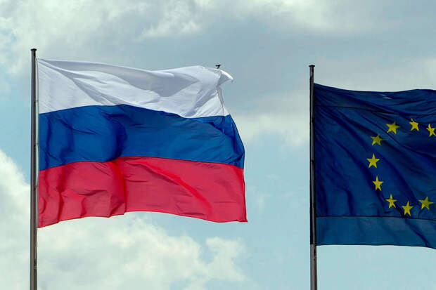 Политик Мема: Евросоюз превратился в военную машину