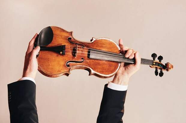 Уникальную скрипку Страдивари могут продать за рекордную сумму