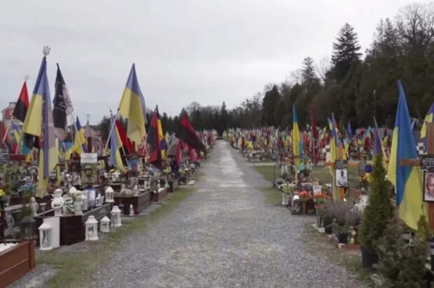 Боевиков ВСУ закапывают в землю целыми ротами: главная новость СВО 9 апреля