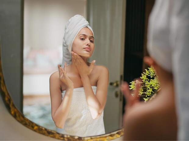 Онлайн-инфлюенсеры утверждают, что такой гормон, как кортизол может изменить форму вашего лица не в лучшую сторону.