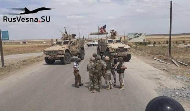 Российские военные заблокировали конвой армии США в Сирии (ФОТО, ВИДЕО) | Русская весна