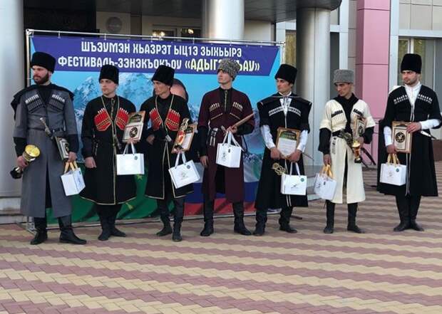 В Адыгее пройдет конкурс имени экс-президента республики Хазрета Совмена