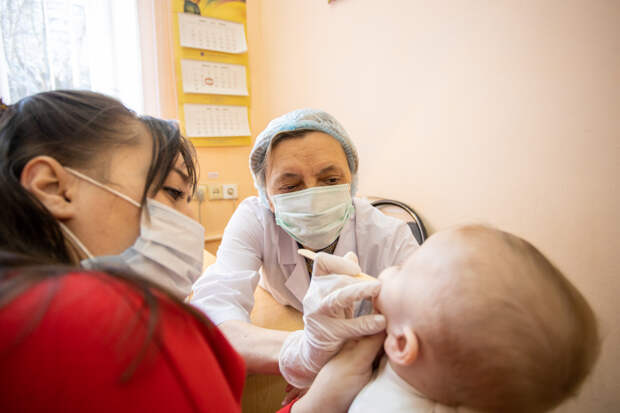 Врачи осмотрели более 160 юных туляков в День открытых дверей