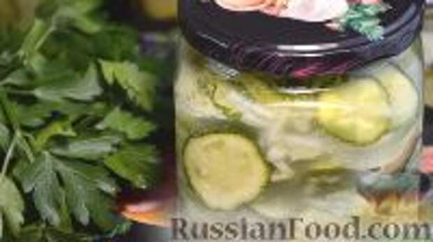 Фото к рецепту: Салат из огурцов на зиму (без стерилизации и варки)