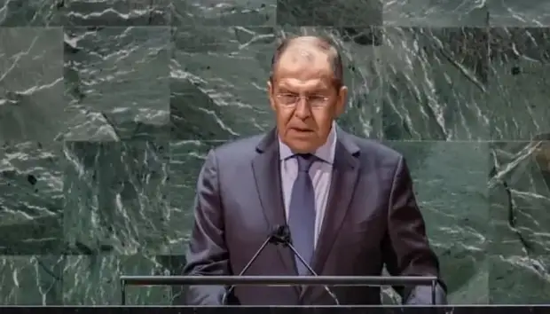 Лавров обсудил спецоперацию на Украине с госсекретарем Святого престола Паролином