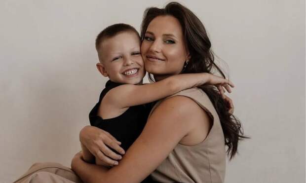 В Сети завирусилось видео с мальчиком, которому не продали букет для мамы