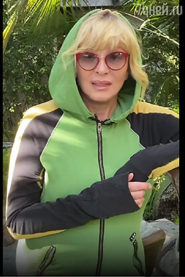 По цене московской квартиры: врач раскрыл секрет нестареющей Лаймы Вайкуле