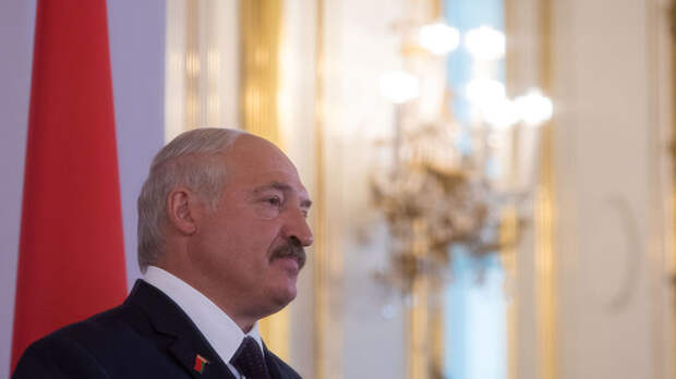 Прекратить всякие разговоры о суверенитете и независимости: Лукашенко, рассказав о несогласии с Путиным, заговорил о здраде