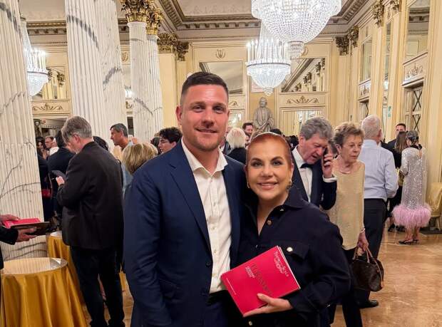 Актриса Марина Федункив призналась, что улетела на родину мужа