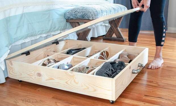 Как правильно организовать хранение вещей под кроватью