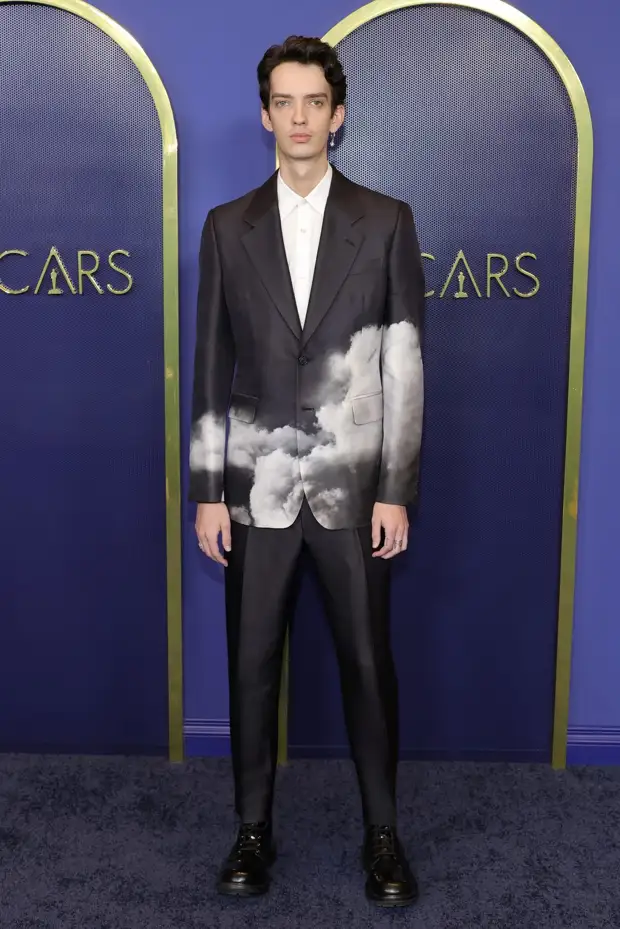 И снова вместе: Пенелопа Крус, Кристен Стюарт и Билли Айлиш И снова вместе: Пенелопа Крус, Кристен Стюарт и Билли Айлиш