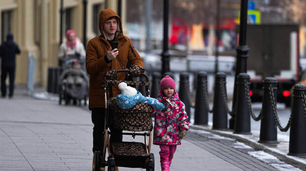 Семьи с двумя детьми смогут получить налоговый кешбэк в 2026 году