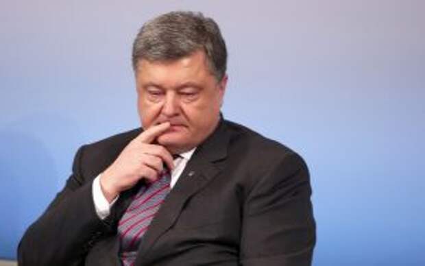 В Верховной Раде назвали «идиотизмом» решение Порошенко по блокаде Донбасса