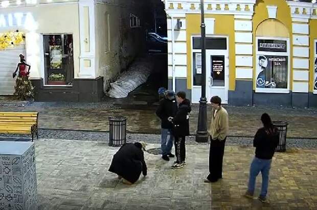 Максим Косенков обратился к тамбовчанам за помощью в поиске вандалов с Тамбовского Арбата