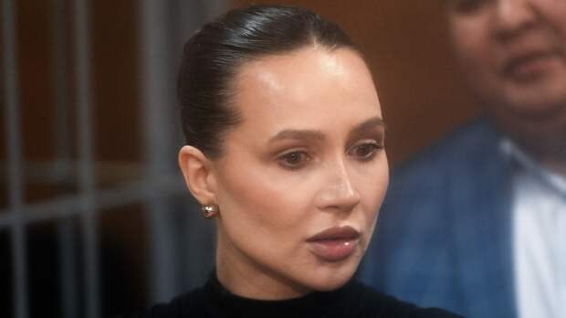 Страшная болезнь и сильнейшие боли: что известно о состоянии блогера Лерчек