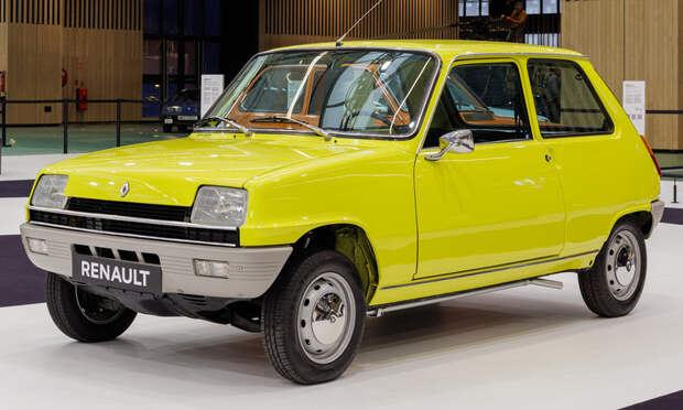 Renault 5 — 3-дверный хэтчбек для старта