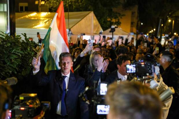 Эксперт СМИ2: Венгрия после смены власти рискует повторить сценарий Молдовы