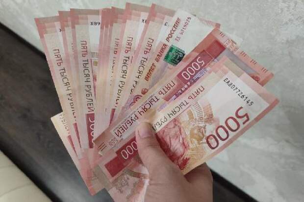 Средняя зарплата в Тамбовской области выросла до 64,8 тысяч рублей