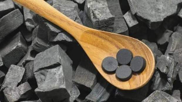 Поддержание здоровья почек с помощью угля.