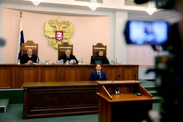 Мосгорсуд проведет трансляцию нового процесса по делу Долиной и Лурье