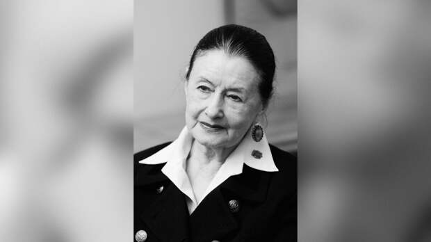 Мариинский театр: на 102-м году жизни не стало балерины Нинель Петровой