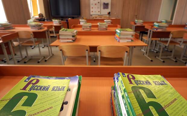 В российском городе-курорте отменили занятия в школах и детсадах из-за БПЛА ВСУ