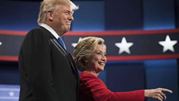 Дональд Трамп и Хиллари Клинтон во время первых президентских дебатов