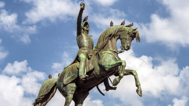 Аналитик назвал героев Латинской Америки, боровшихся с иностранными интервенциями