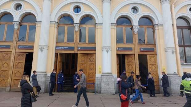 восстания выход на московский вокзал