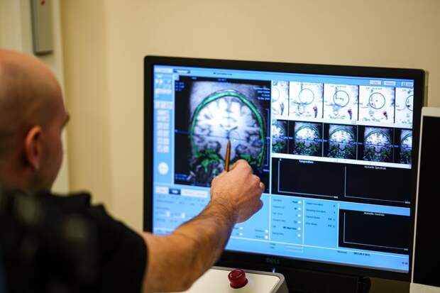 Профессор Тихомирова: ИИ для медпрактики должен сам пройти обучение у врача