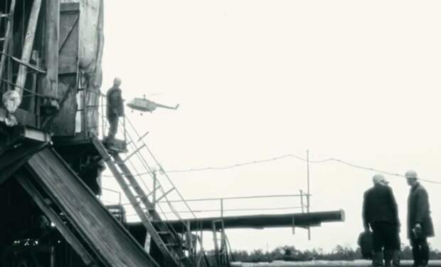 Геологи получили поздравление с профессиональным праздником от Александра Моора