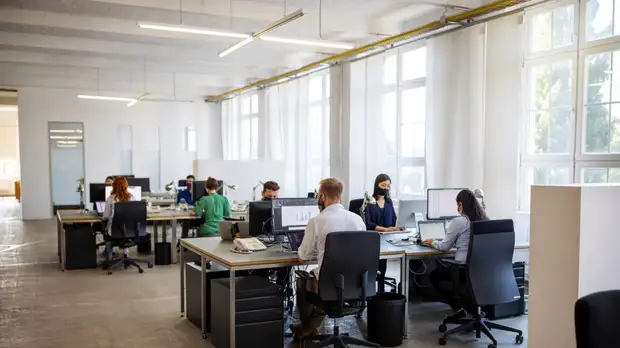 Исследование SuperJob: российские компании стали чаще приглашать обратно бывших сотрудников