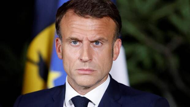 Макрон заявил, что Франция не находится в состоянии прямого конфликта с РФ