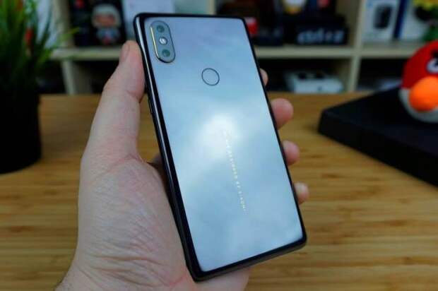 Лучший аппарат недавнего времени. \ Фото: xiaomium.ru. Лучший аппарат недавнего времени. \ Фото: xiaomium.ru.