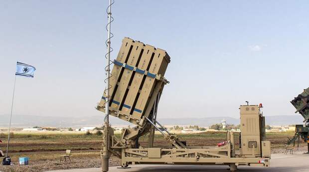 Литовкин заявил о бессилии "Железного купола" Израиля против гиперзвука