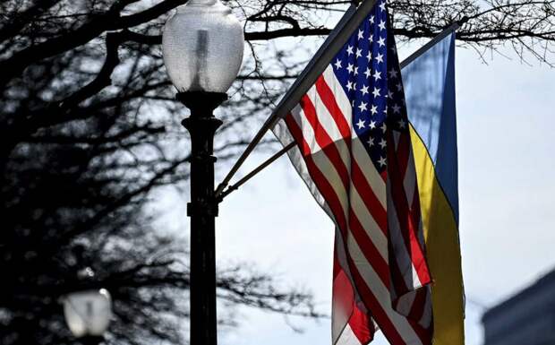 Украинские СМИ случайно раскрыли секрет США, изучая смету расходов на $40 млрд