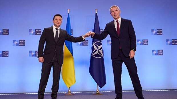 Украина не может вступить в НАТО, а Альянс не может ее принять, но тема почему-то волнует Россию