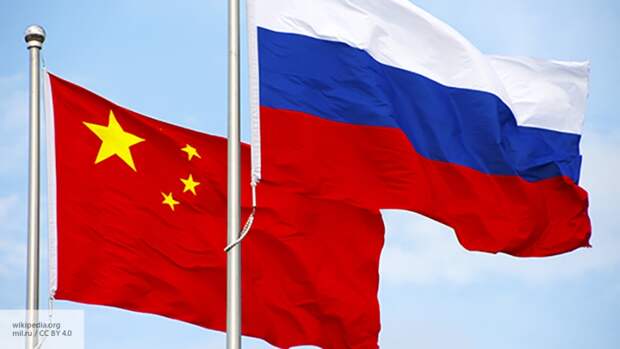 Китайский политолог объяснил, почему Запад следит за Путиным и Си Цзиньпином