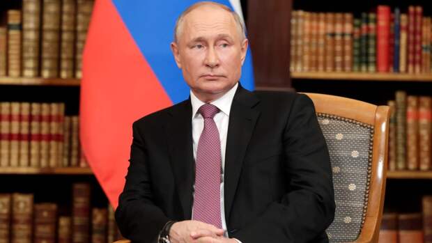 Путин издал указ о награждении детского омбудсмена орденом Дружбы