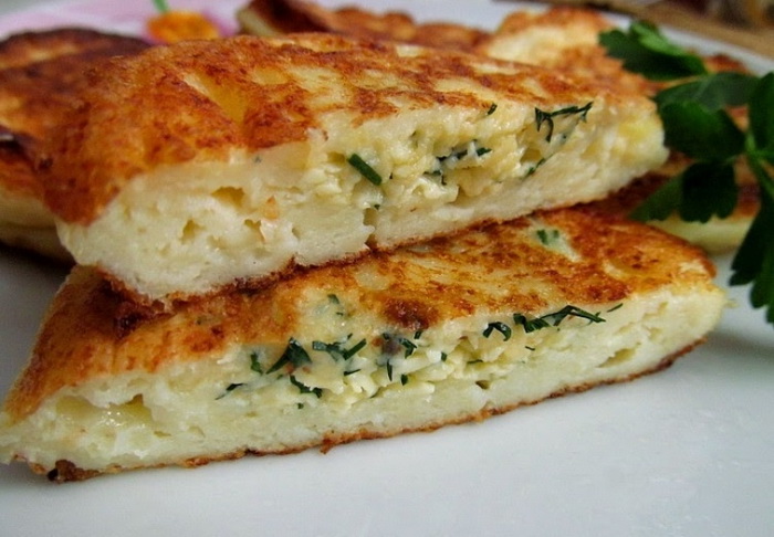 Ленивые хачапури - бысто, вкусно, сытно. Ленивые хачапури - бысто, вкусно, сытно.