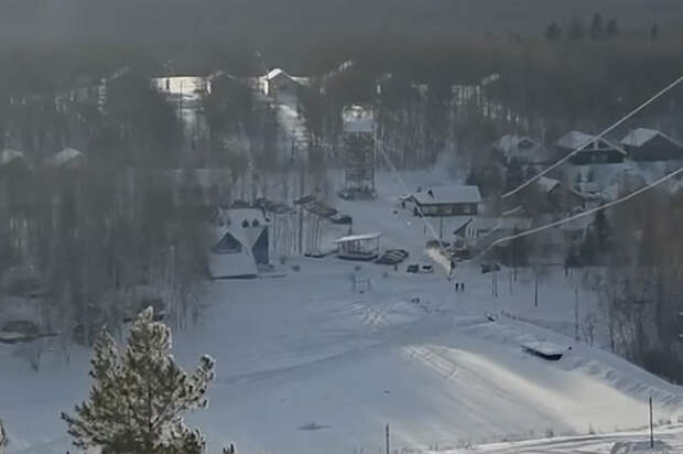 Крушение самолета в российском регионе попало на видео