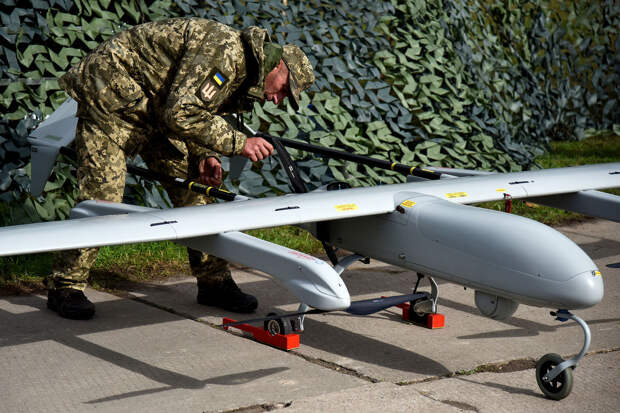 МО России: системы ПВО за сутки сбили 54 дрона ВСУ и 10 снарядов от РСЗО HIMARS